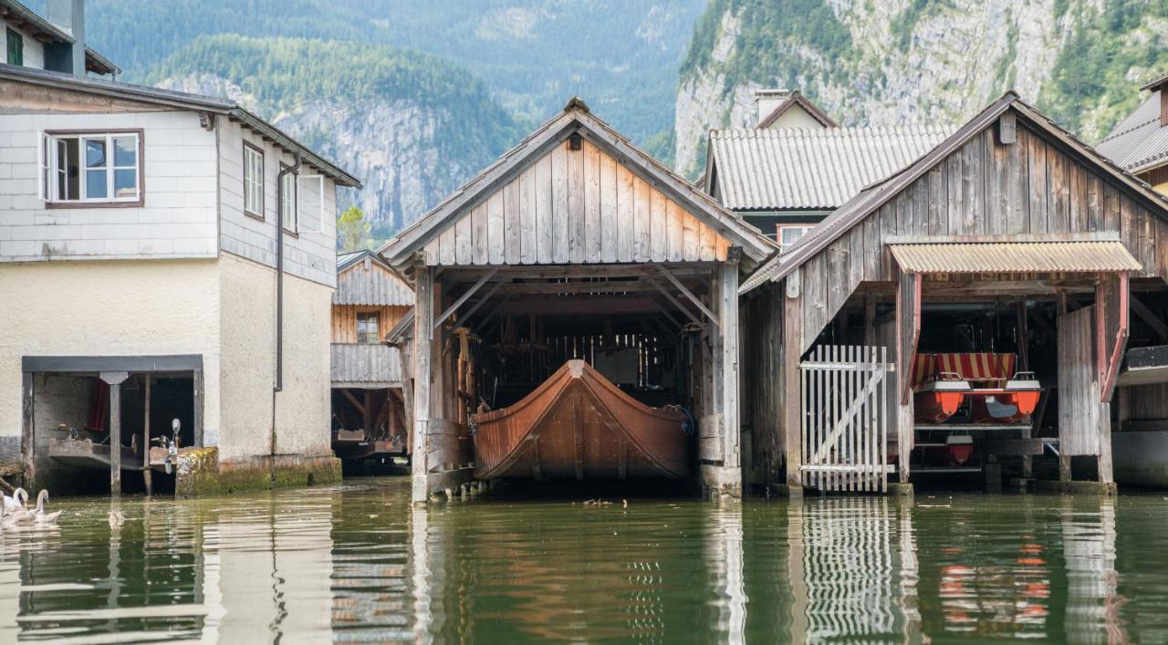 Glueck Am See - Apartment Mit Seezugang Hallstatt Esterno foto